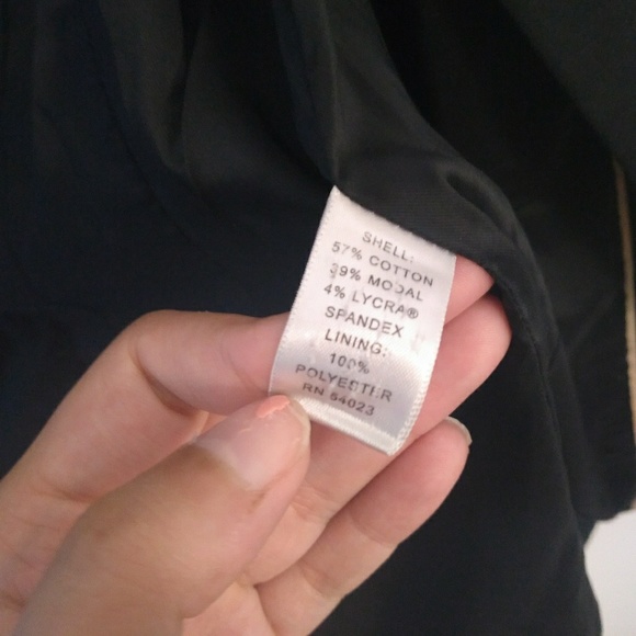 Banana Republic Black Two Button Workwear Blazer - Picture 8 of 8